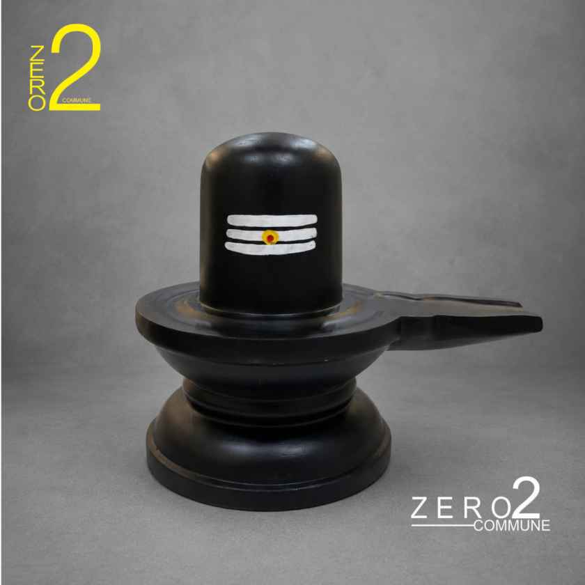 Bring a traditional Shiva-inspired element to your photography setups with this Shivling photography prop. Designed as a creative decor piece for photographers, it can be used to create distinctive Mahashivratri, Shivratri, devotional and Indian cultural photoshoot scenes.